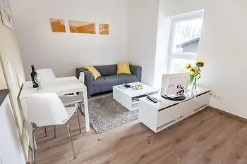 Aparthotel + 3*