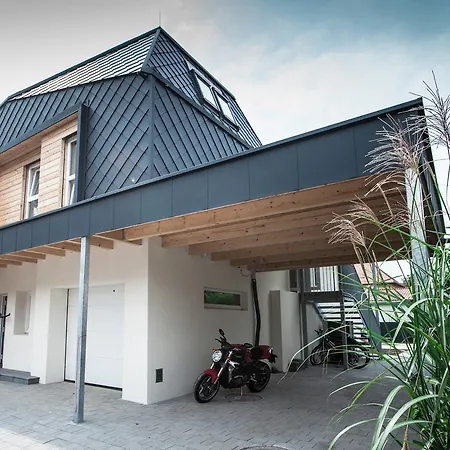 Aparthotel + 3*
