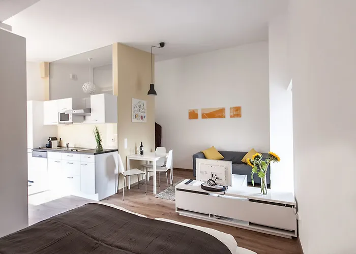 Aparthotel Studiosplus 3*